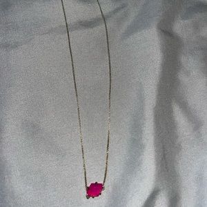 Kendra Scott necklace w/ gold hardware